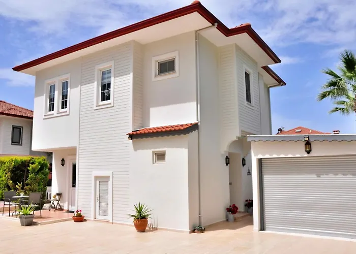 London - 3 Bedroom In Ovacik 费特希耶