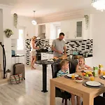 Villa London - 3 Bedroom In Ovacik *